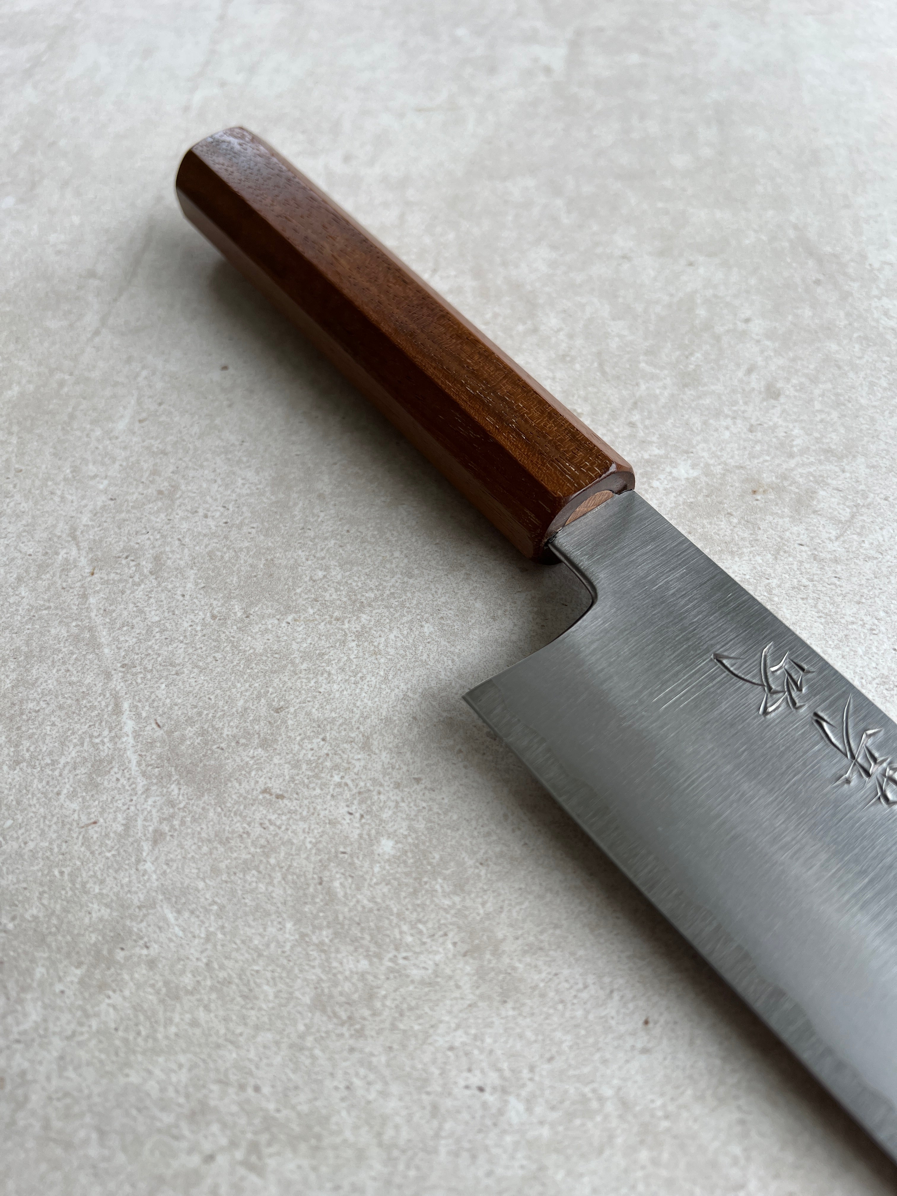 Gyuto K-tip 215 mm Shirogami #1 stainless clad - Amerikansk Valnød