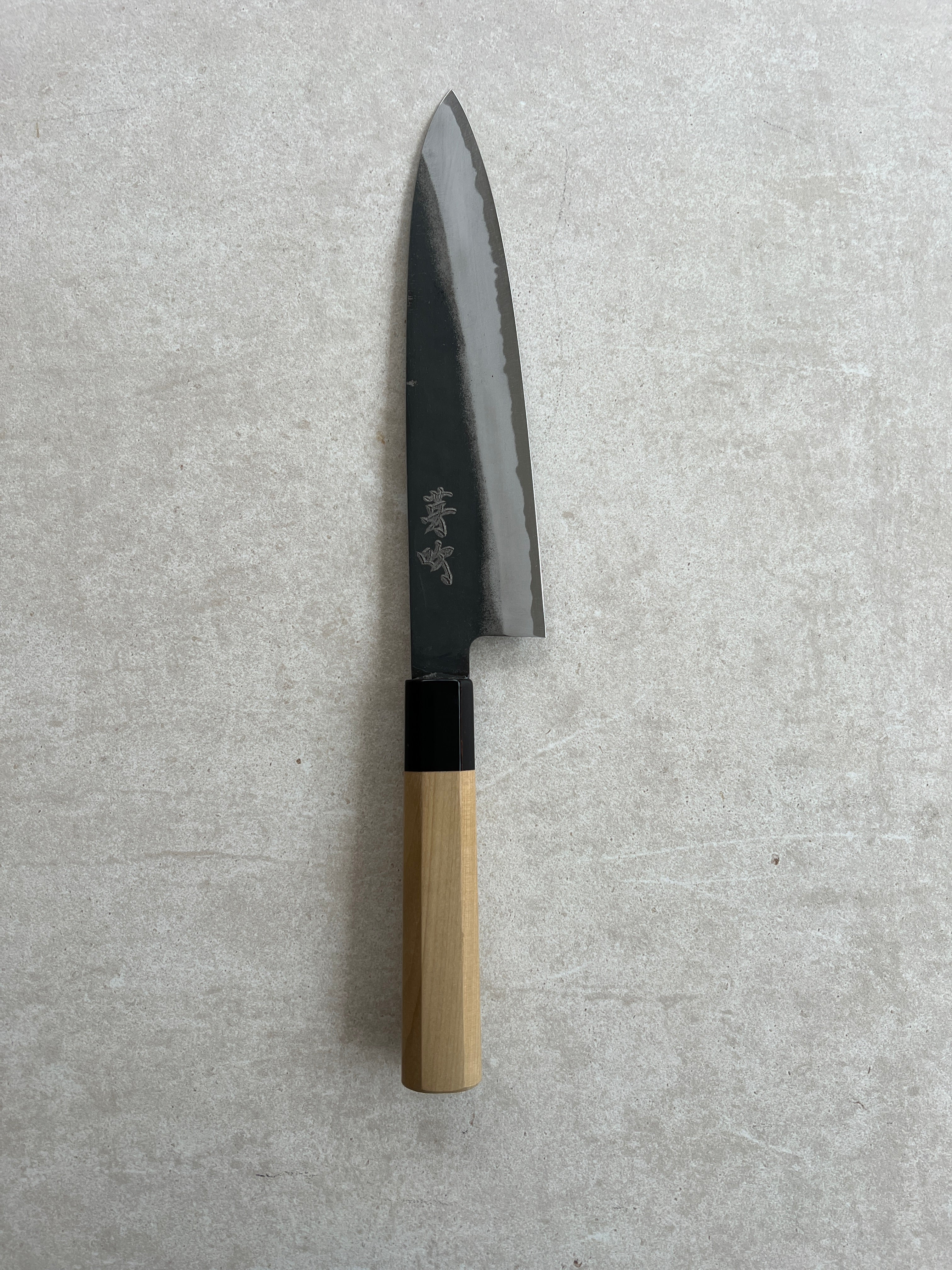 Gyuto 210 mm Shirogami #2 kurouchi - Magnolia og bøffelhorn